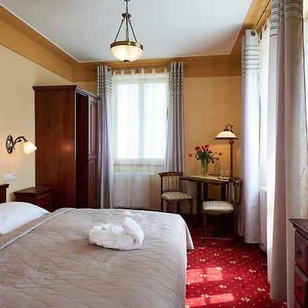 Hotel Stara Pekarna S Privatnim Wellness Ліберець Екстер'єр фото