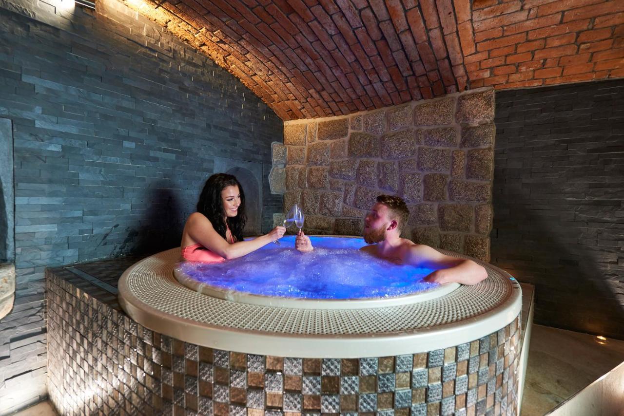 Hotel Stara Pekarna S Privatnim Wellness Ліберець Екстер'єр фото