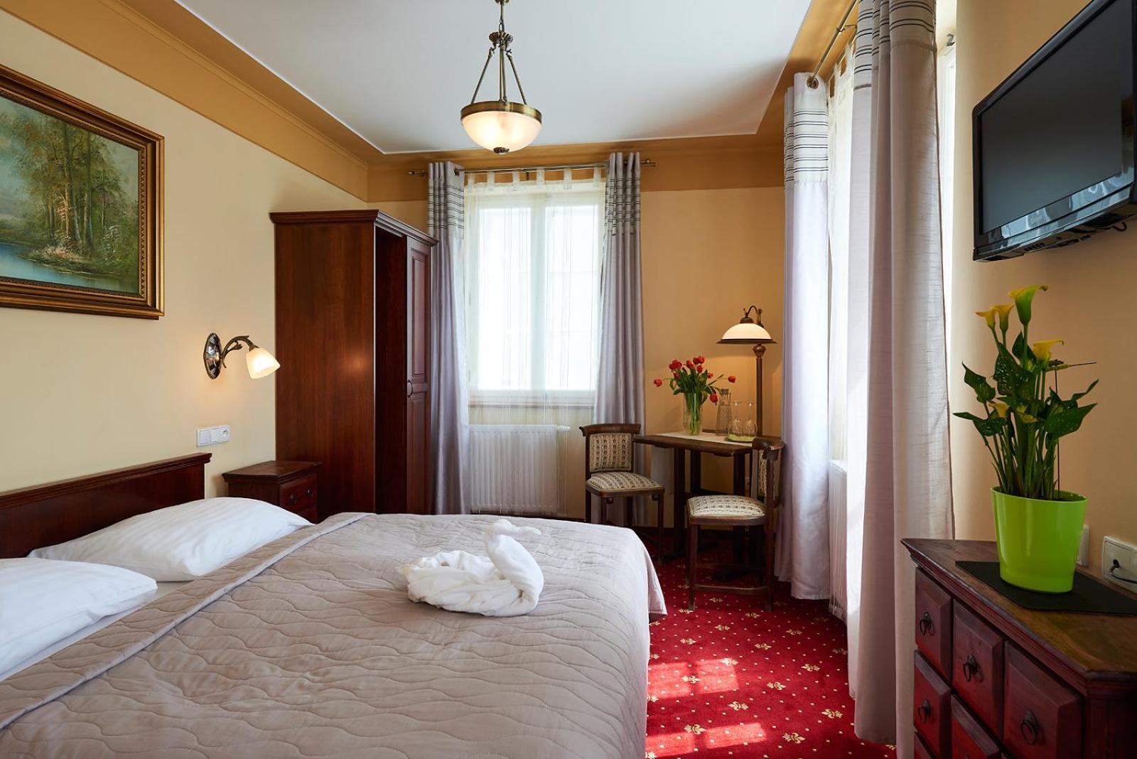 Hotel Stara Pekarna S Privatnim Wellness Ліберець Екстер'єр фото